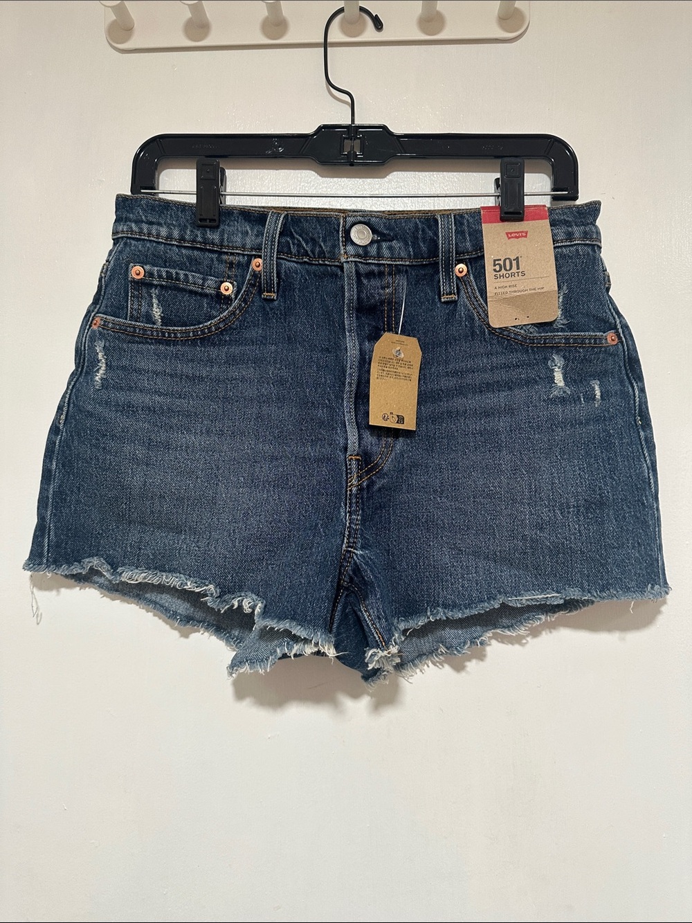 NWT Levi’s 501 Jean shorts Size 29 Dark indigo wash